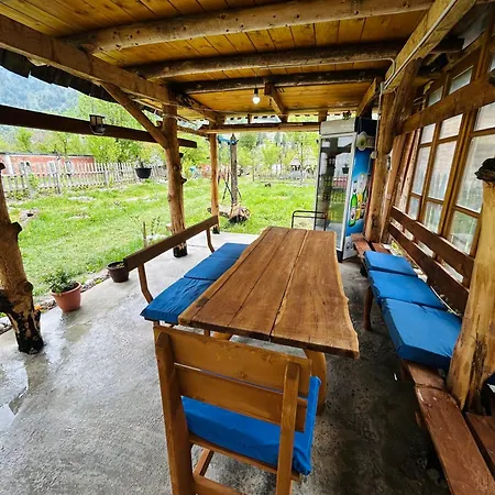 Lola Guest house Valbone