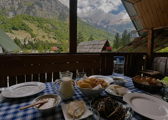 Affittacamere Lola Valbona